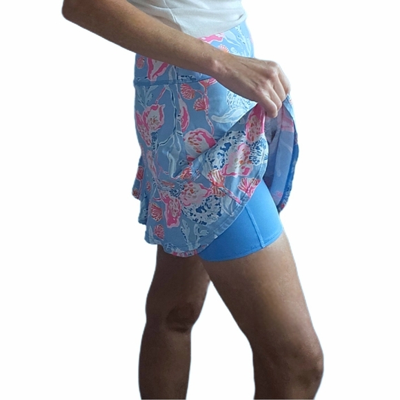 LILLY PULITZER Romana Luxletic Skort in Multi Bahamian Rhapsody - Picture 9 of 13